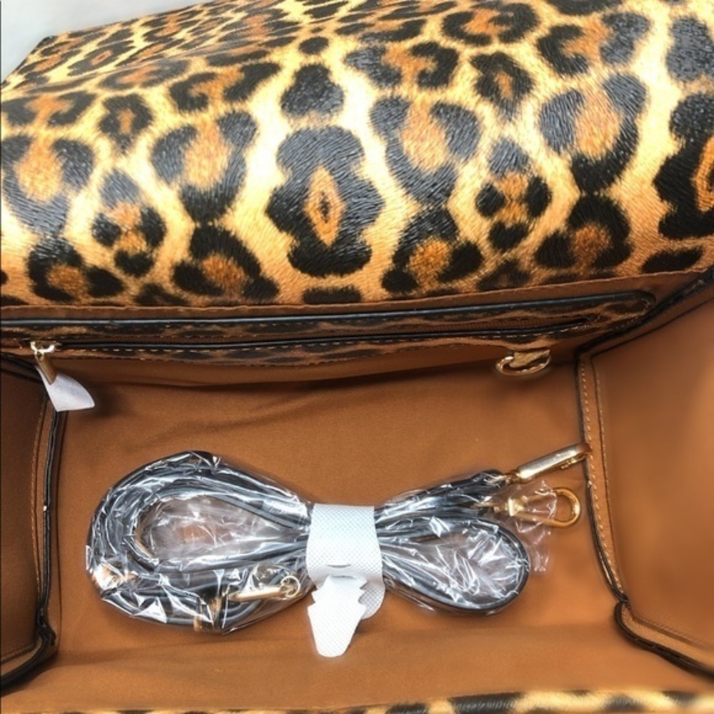 Queen Bee Bundle 4 piece set - Picture 3 of 8